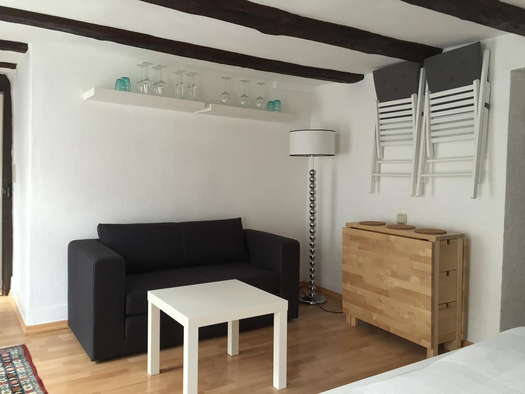 Baumeisterhaus Apartment باد هيرسفيلد الغرفة الصورة